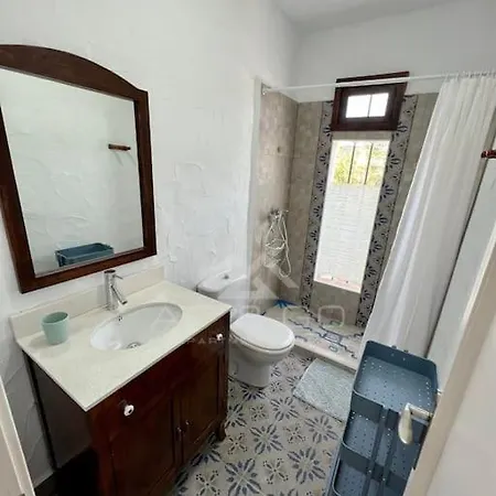 Quiet Rural Jacuzzi Holiday home Almunecar